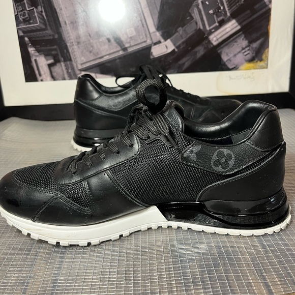 Louis Vuitton black runway men sneakers - Picture 6 of 9